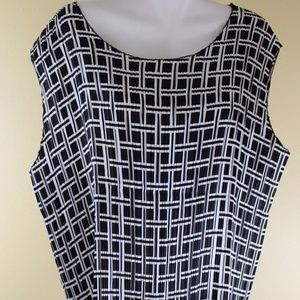 AUGUST MAX XL SLEEVE LESS BLOUSE